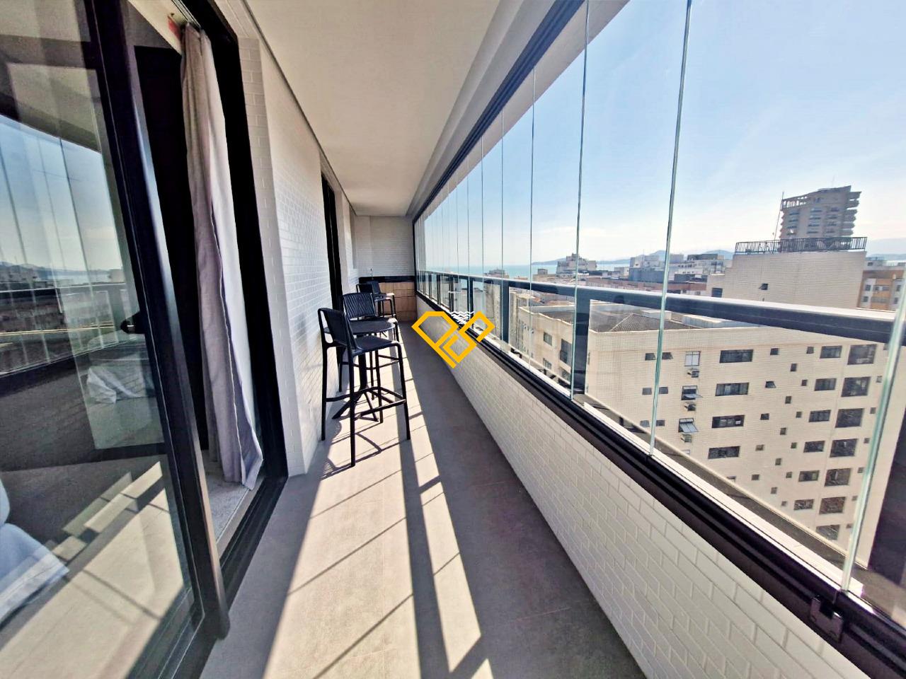 Apartamento para aluguel no Ponta da Praia: Varanda