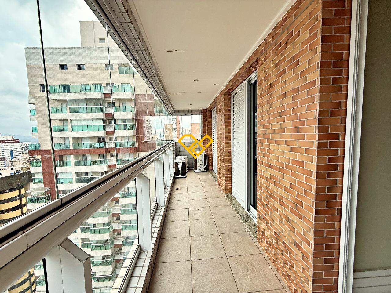 Apartamento à venda no Gonzaga: Varanda