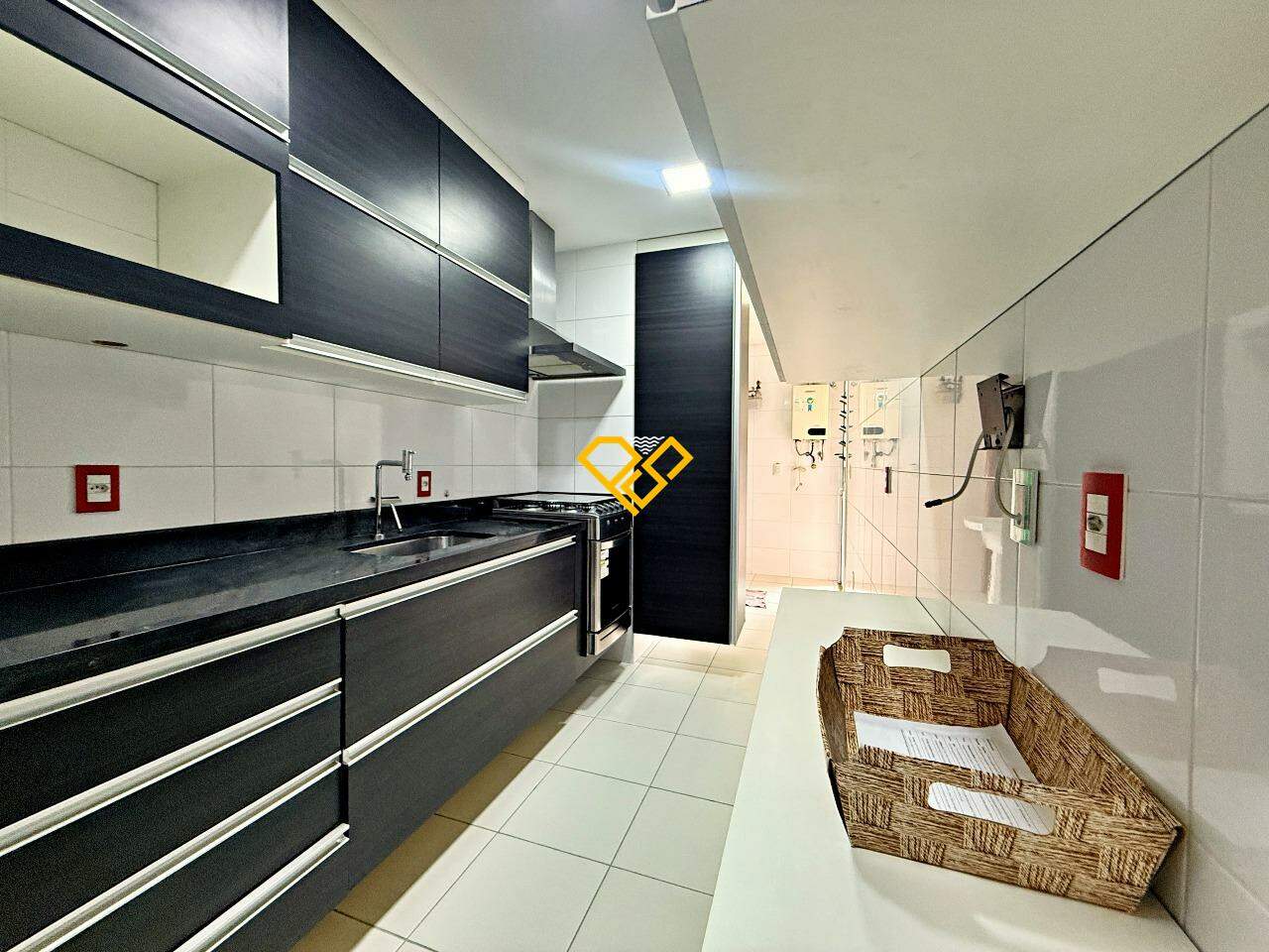 Apartamento à venda no Gonzaga: Cozinha