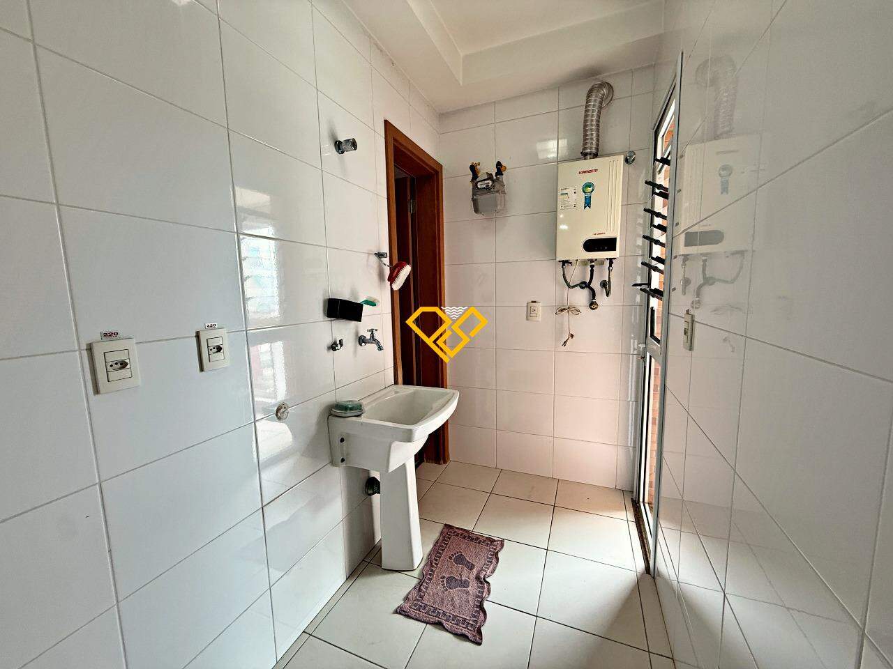 Apartamento à venda no Gonzaga: Área de serviço