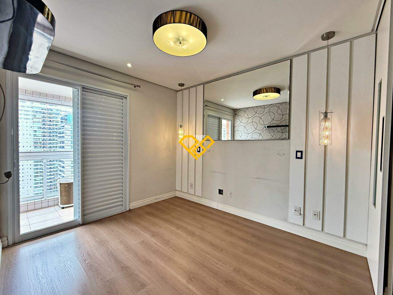 Apartamento à venda no Gonzaga: Dormitório 1 - suíte