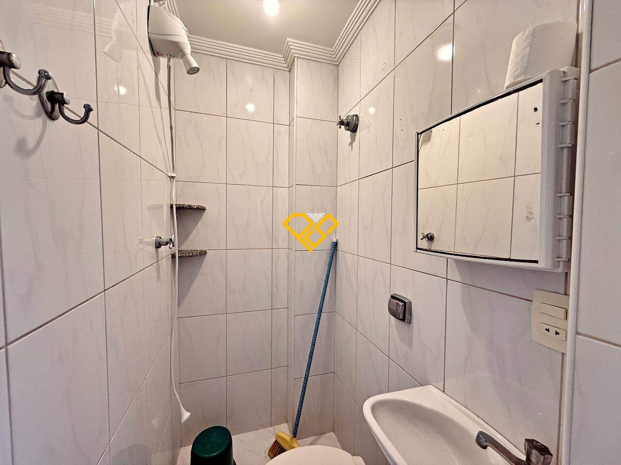 Apartamento à venda no Boqueirão: Wc de serviço