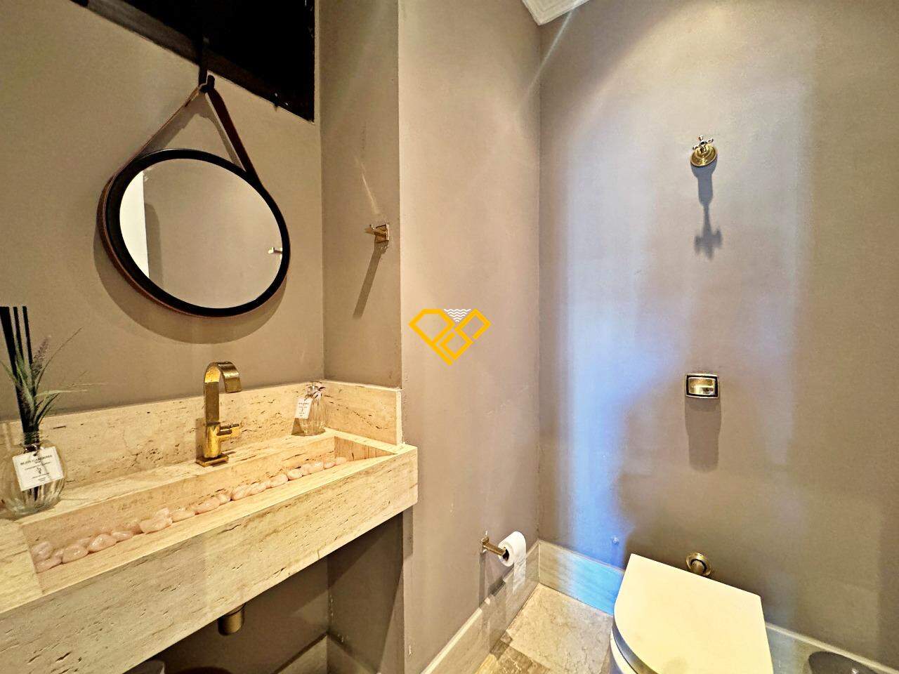 Apartamento à venda no Boqueirão: Lavabo