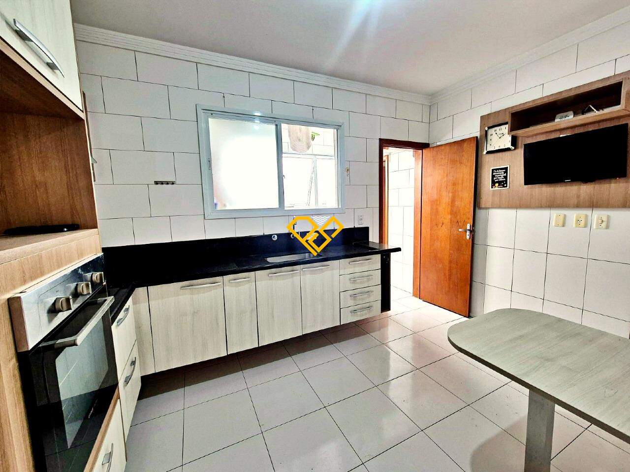 Sobreposta Alta à venda no Campo Grande: Cozinha