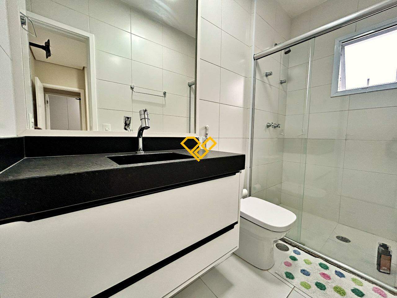 Apartamento à venda no Gonzaga: Wc suíte