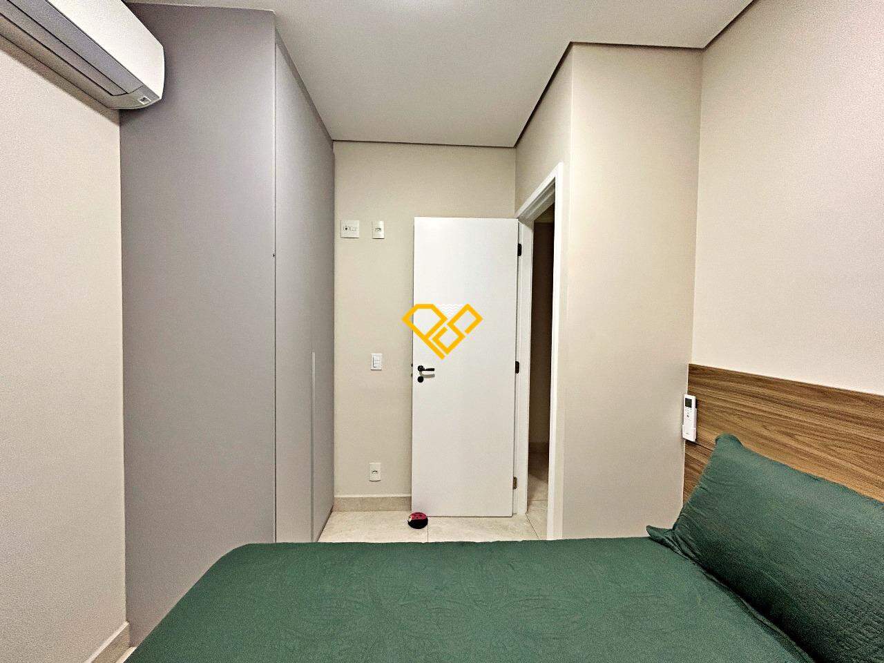 Apartamento à venda no Gonzaga: Dormitório 1 - suíte