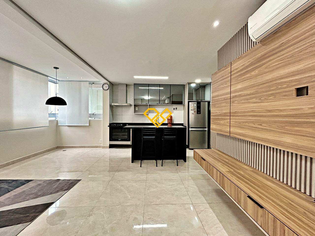 Apartamento à venda no Gonzaga: Sala e cozinha integrada