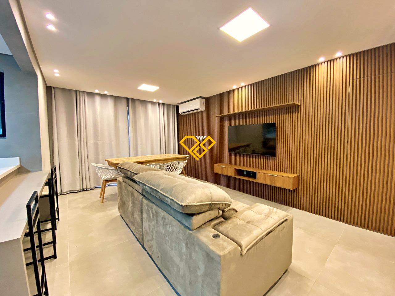 Apartamento à venda no Ponta da Praia: Sala