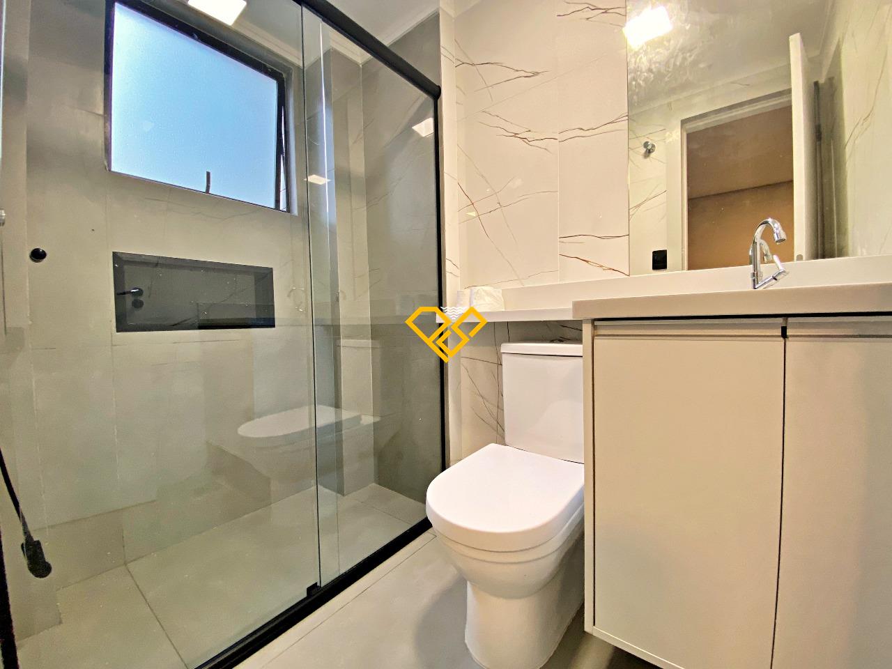 Apartamento à venda no Ponta da Praia: Wc suíte 2