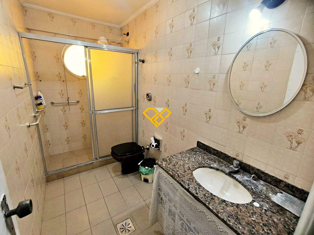 Cobertura à venda no Aparecida: Wc social