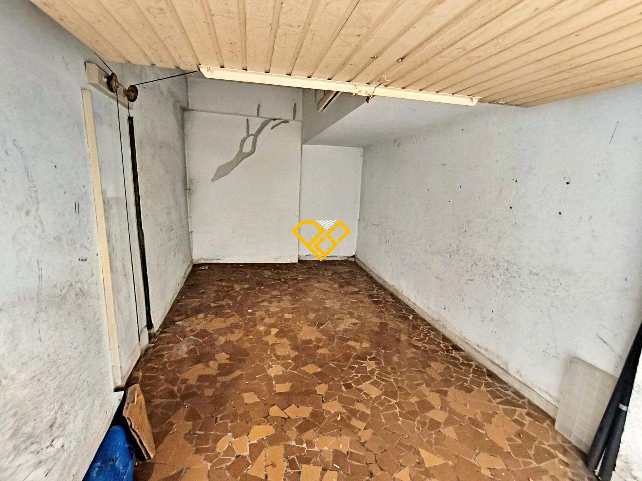 Cobertura à venda no Aparecida: Garagem