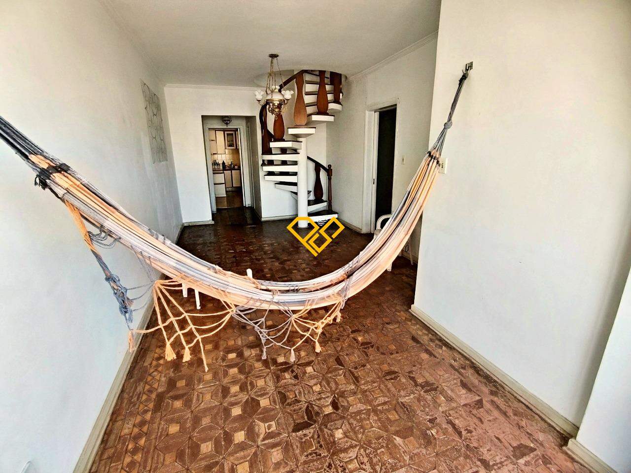 Cobertura à venda no Aparecida: Sala 1° andar