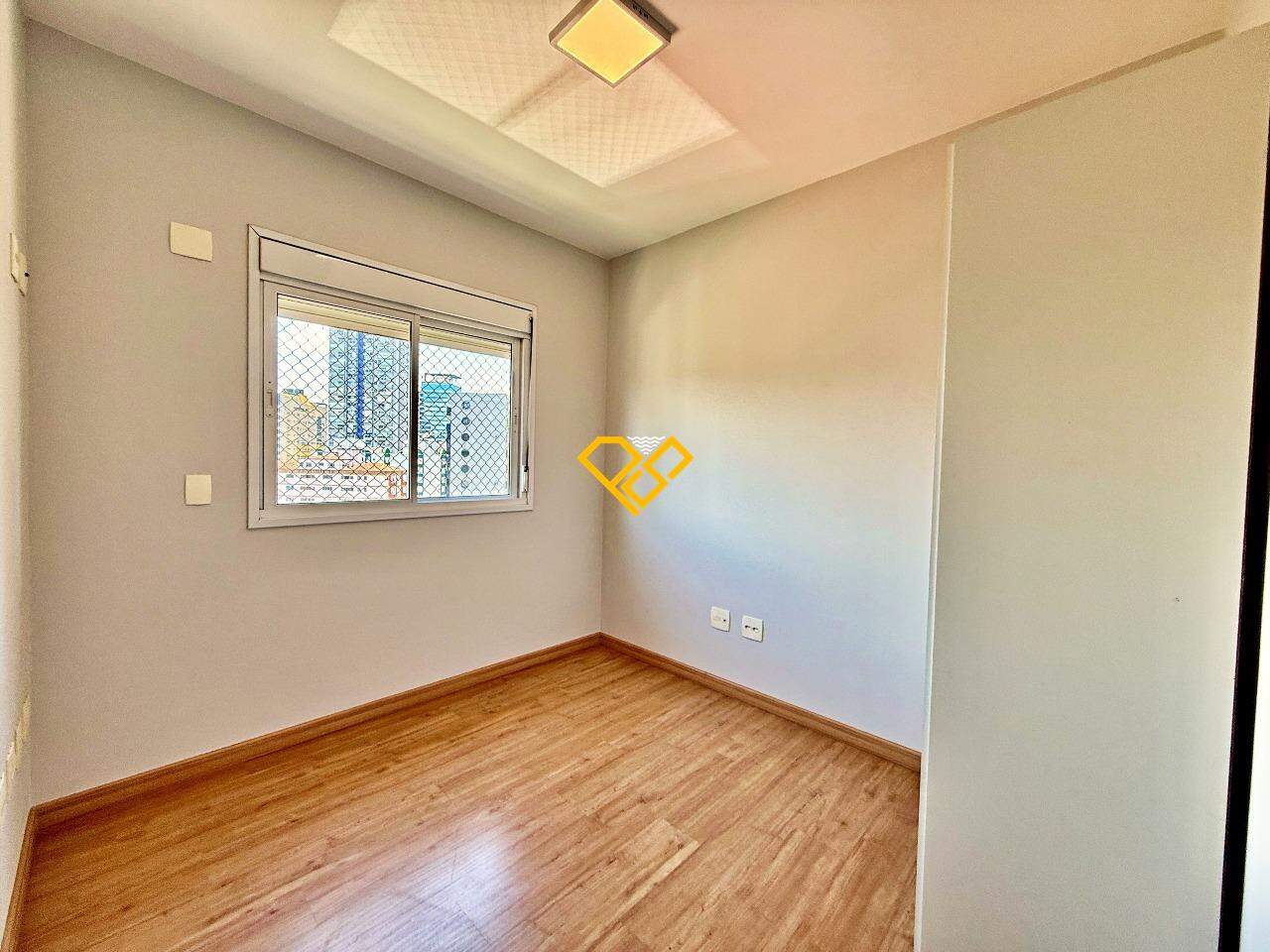 Apartamento à venda no Gonzaga: Dormitório 3
