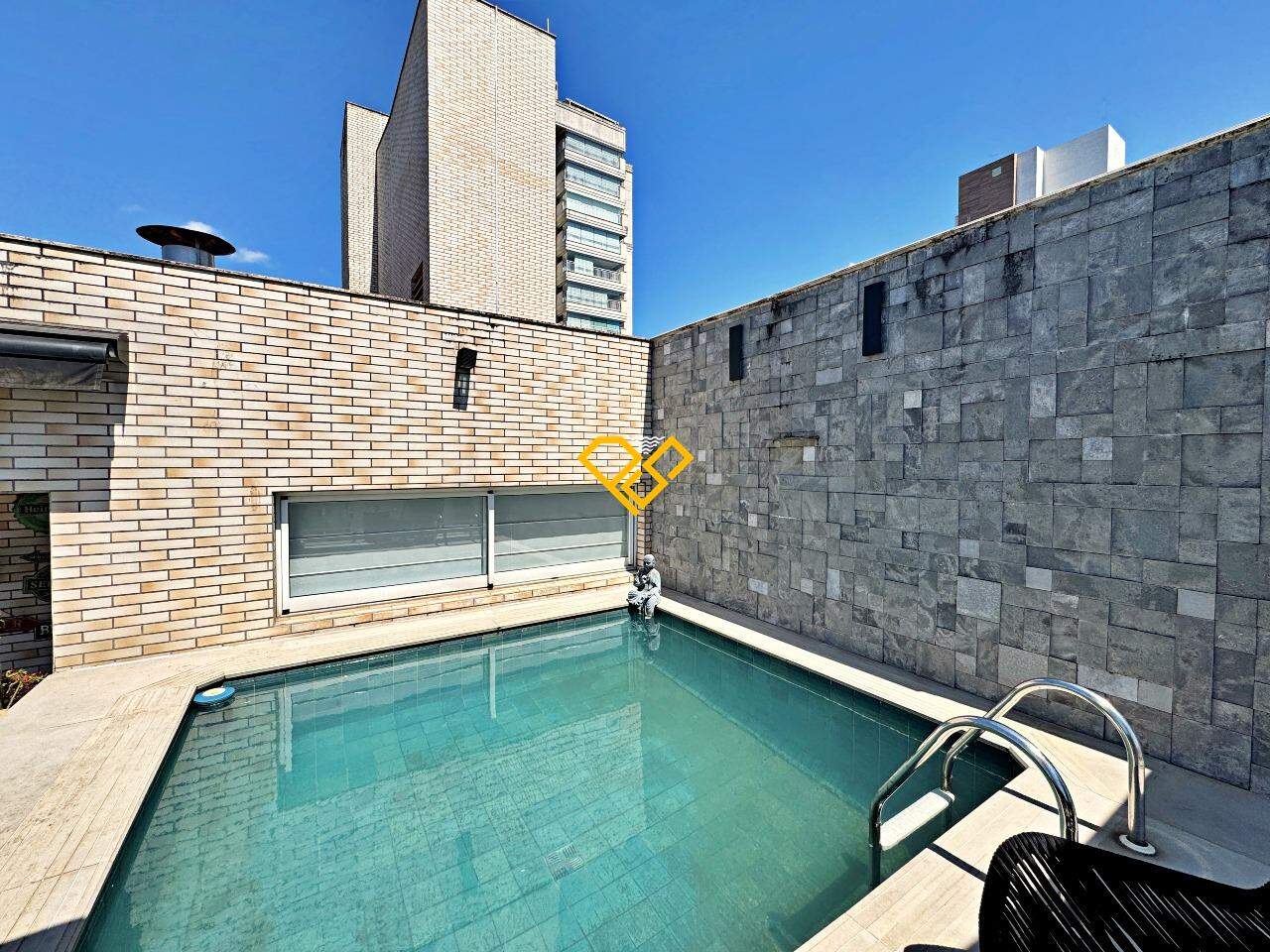 Cobertura à venda no Boqueirão: Piscina