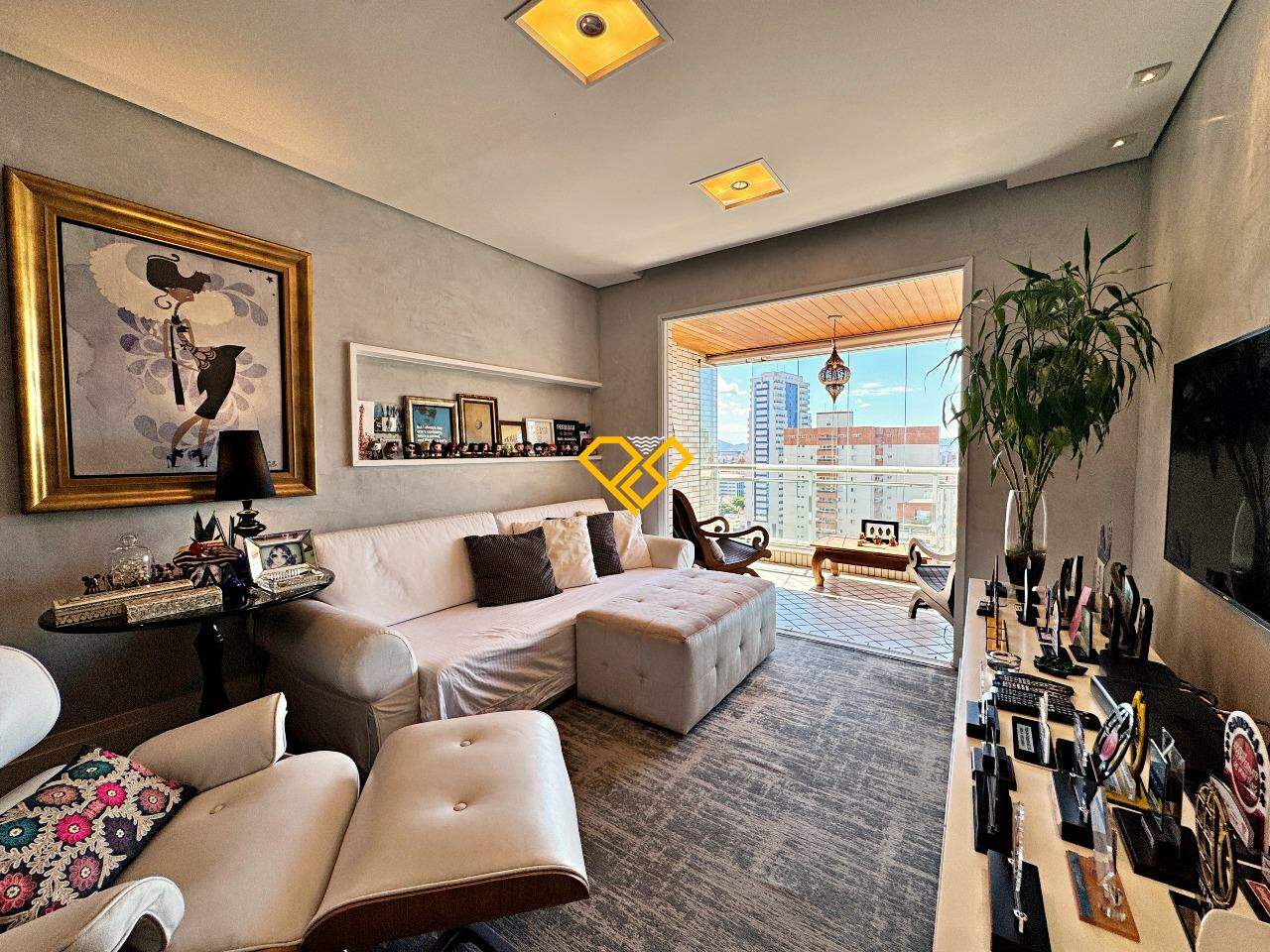 Cobertura à venda no Boqueirão: Sala 1° piso