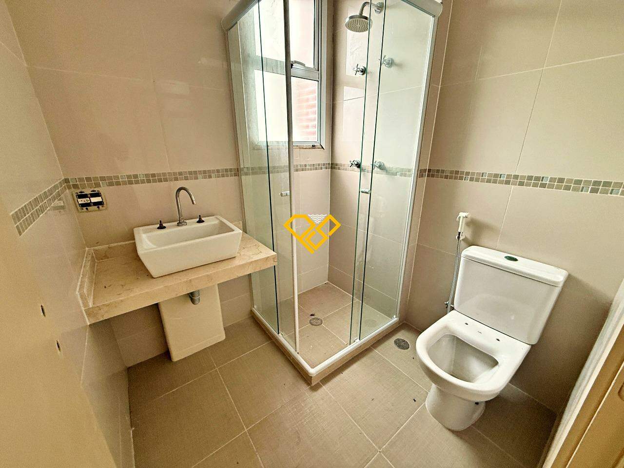 Cobertura à venda no José Menino: Wc suíte 3