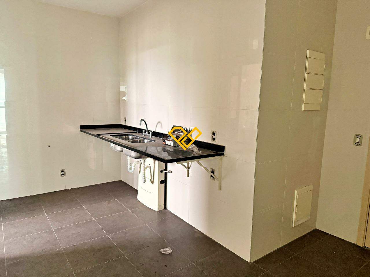 Cobertura à venda no José Menino: Cozinha