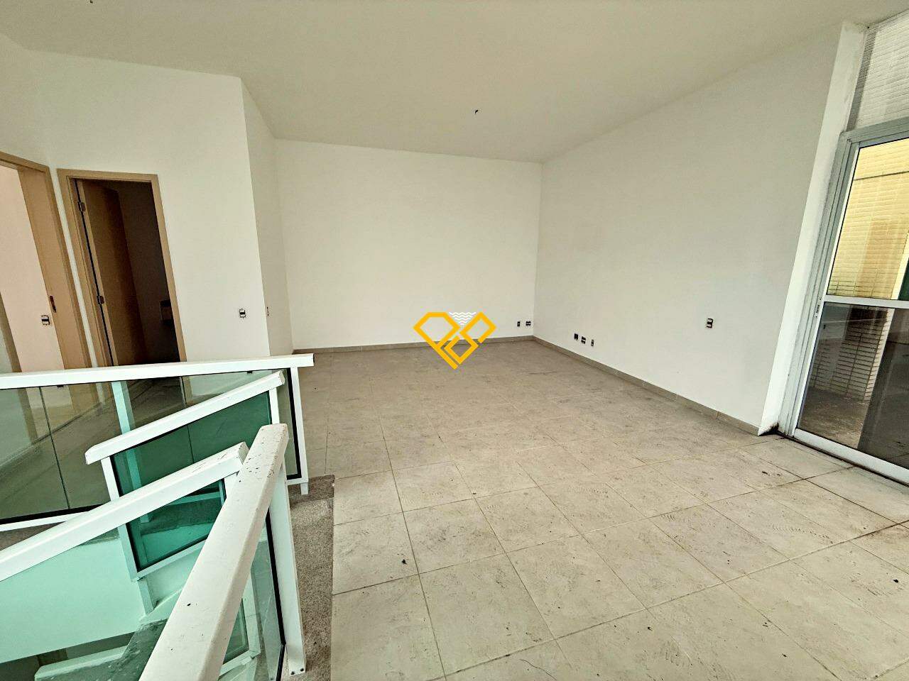 Cobertura à venda no José Menino: Sala