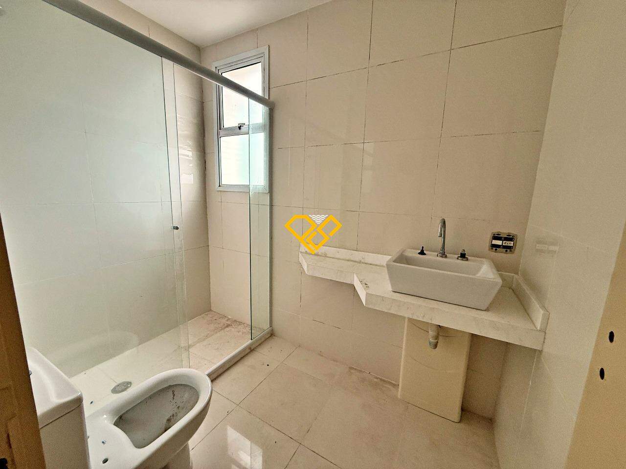 Cobertura à venda no José Menino: Wc suíte 2