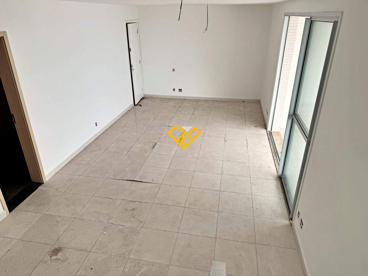 Cobertura à venda no José Menino: Sala