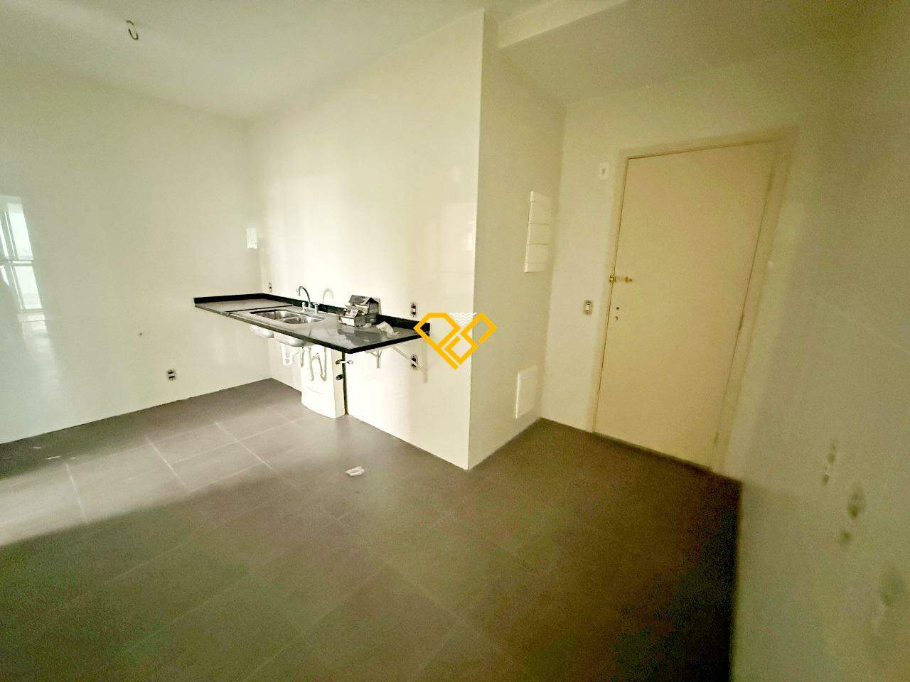 Cobertura à venda no José Menino: Cozinha