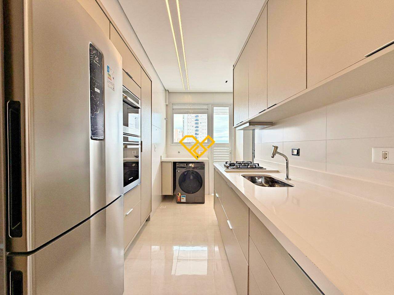 Apartamento à venda no Gonzaga: Cozinha