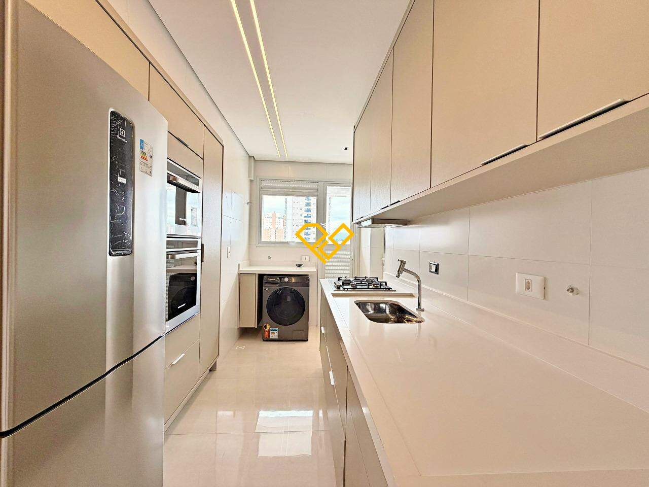 Apartamento à venda no Gonzaga: Cozinha