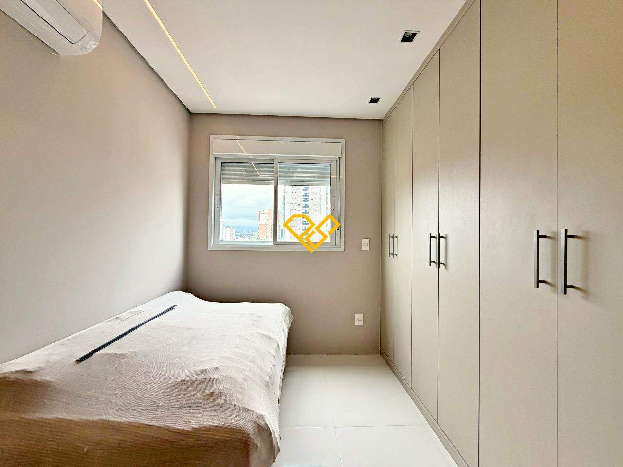 Apartamento à venda no Gonzaga: Dormitório 2