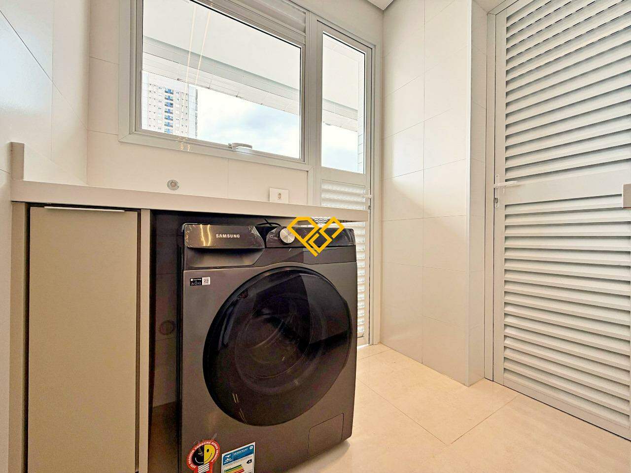 Apartamento à venda no Gonzaga: Área de serviço