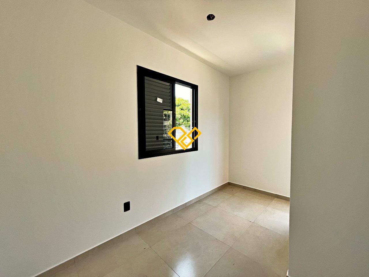 Casa à venda no Macuco: Dormitório 2