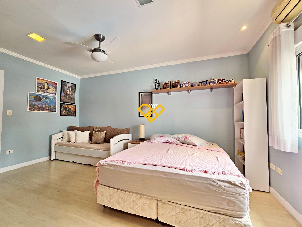 Sobrado à venda no Campo Grande: Suíte 2