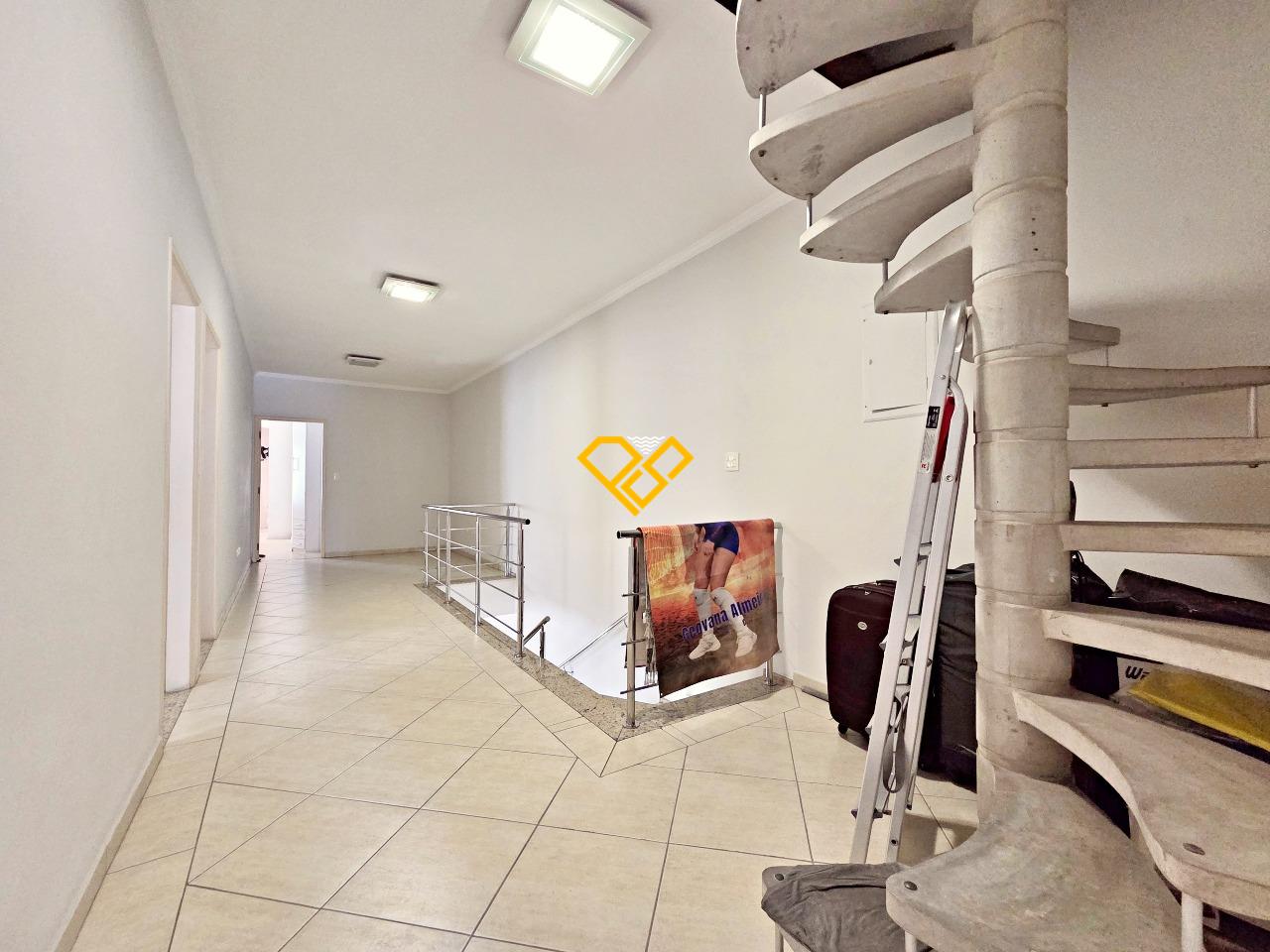 Sobrado à venda no Campo Grande: Hall dos dormitórios