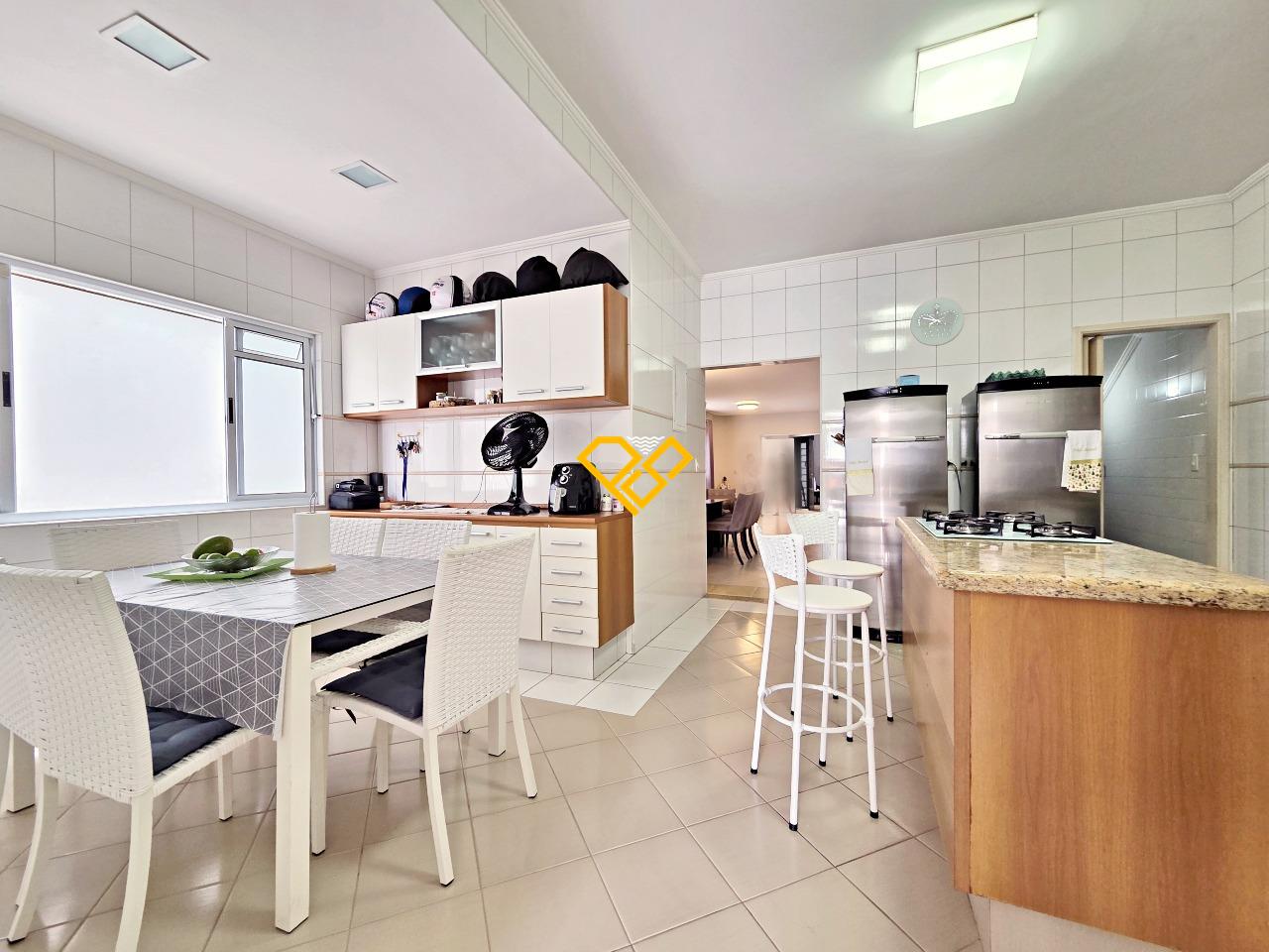 Sobrado à venda no Campo Grande: Cozinha