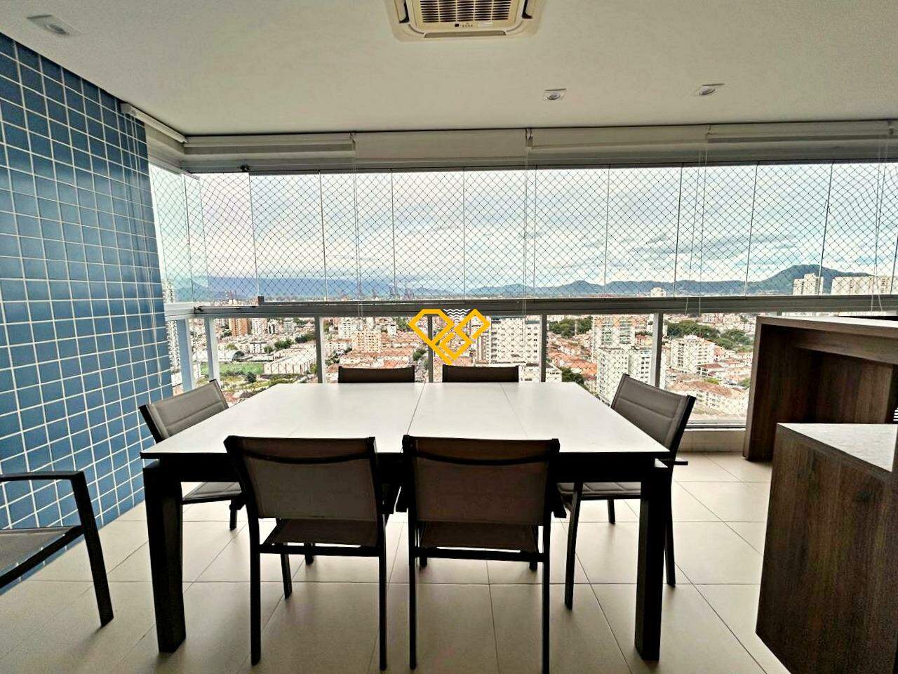 Apartamento para aluguel no Aparecida: Varanda