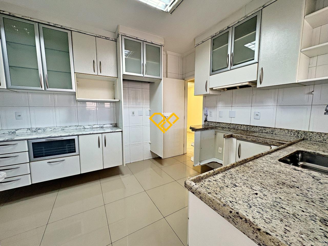 Apartamento à venda no Aparecida: Cozinha