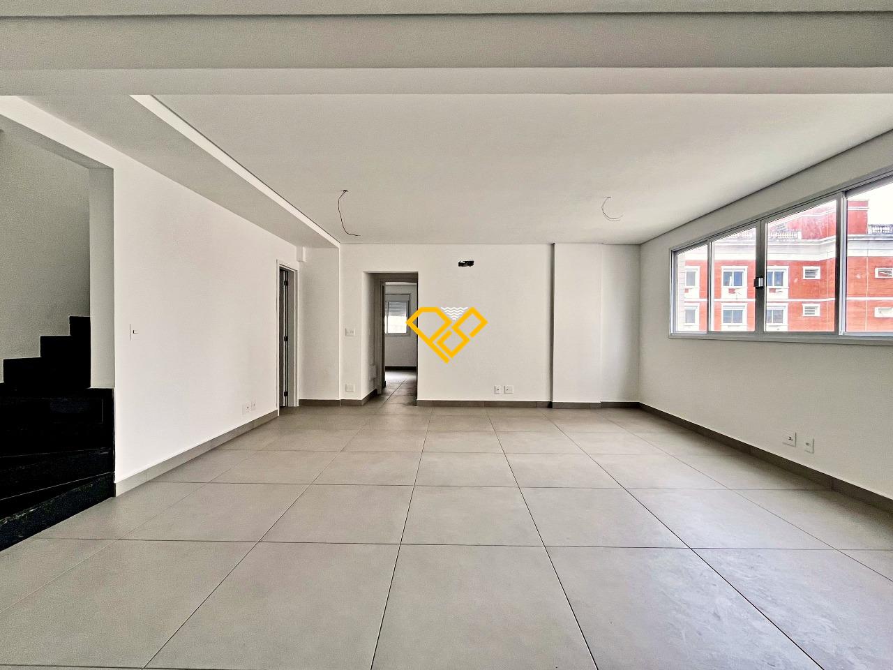 Cobertura à venda no Boqueirão: Sala integrada a cozinha 1° piso