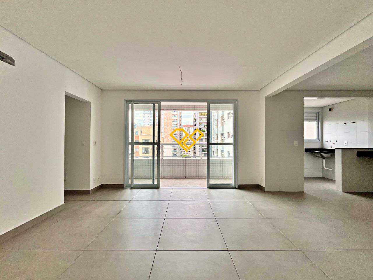 Apartamento à venda no Boqueirão: Sala e cozinha integrada