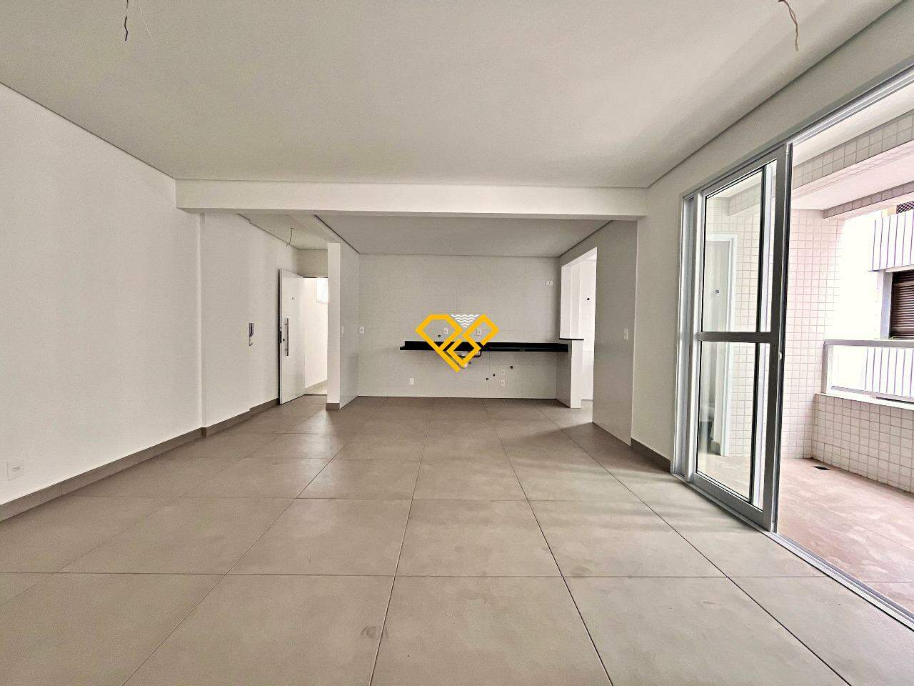 Apartamento à venda no Boqueirão: Sala e cozinha integrada