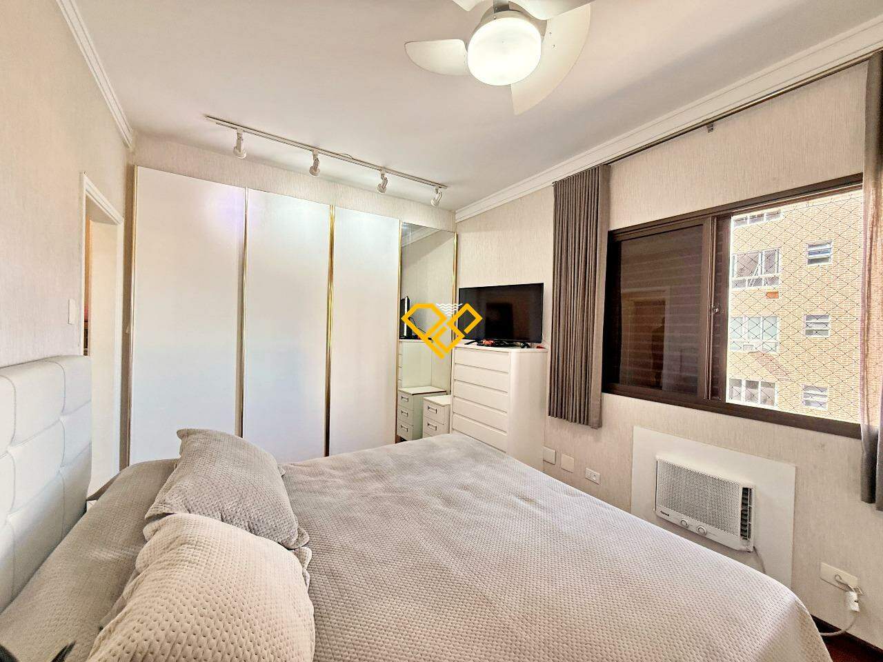 Apartamento à venda no Boqueirão: Dormitório 1 - suíte master