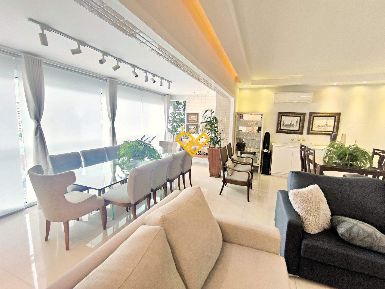 Apartamento para aluguel no Gonzaga: Varanda