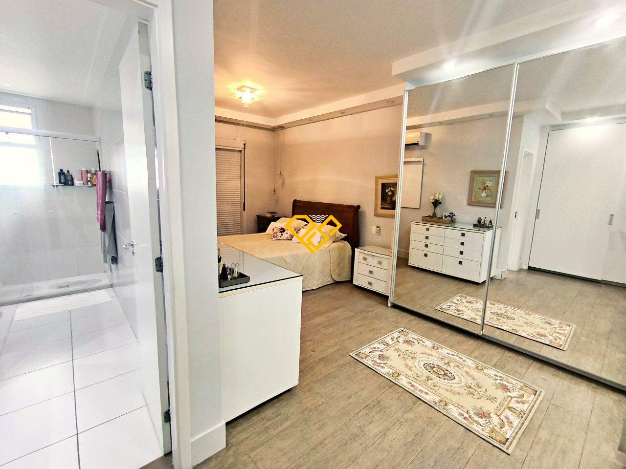 Apartamento para aluguel no Gonzaga: Suíte 1