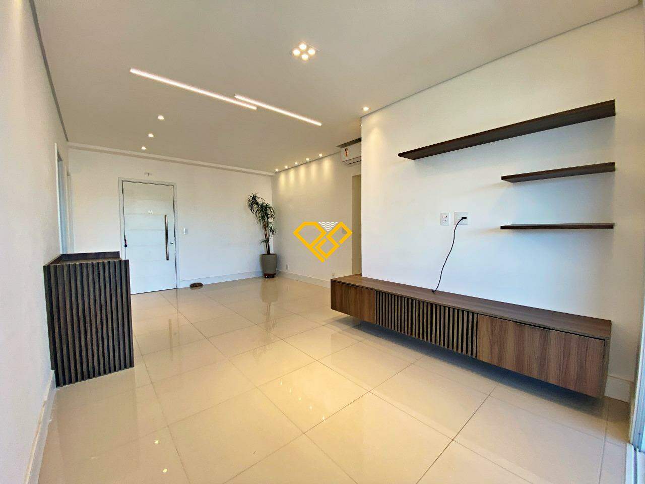 Apartamento à venda no Embaré: Sala