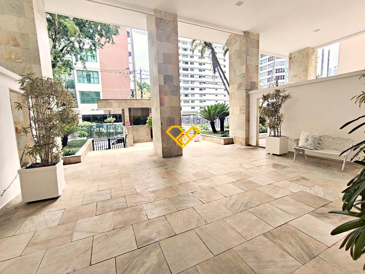 Apartamento à venda no Boqueirão: Entrada 