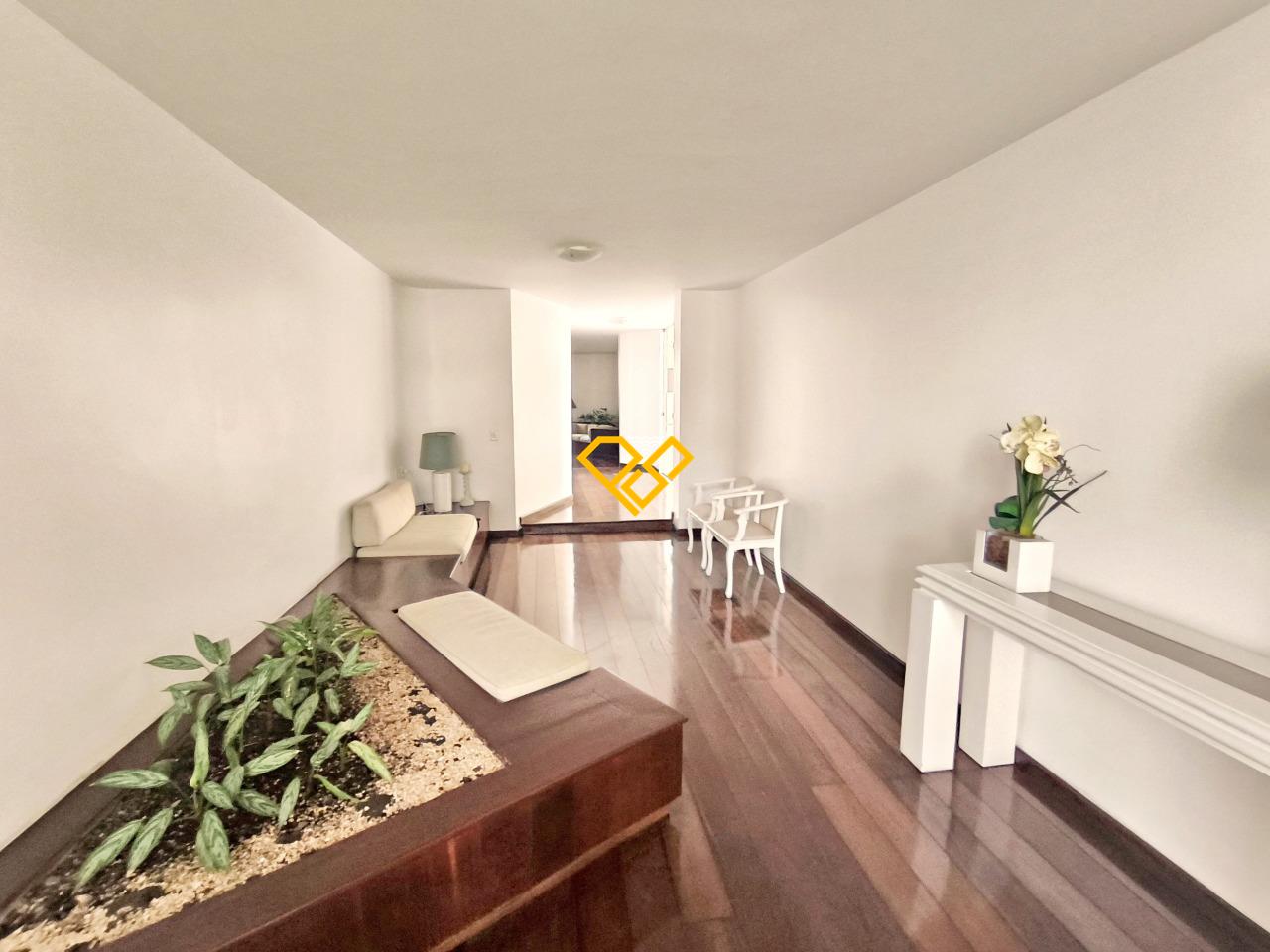 Apartamento à venda no Boqueirão: Hall social do condomínio