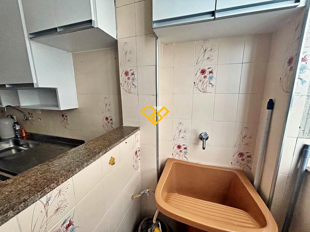 Apartamento para aluguel no Pompéia: Área de serviço