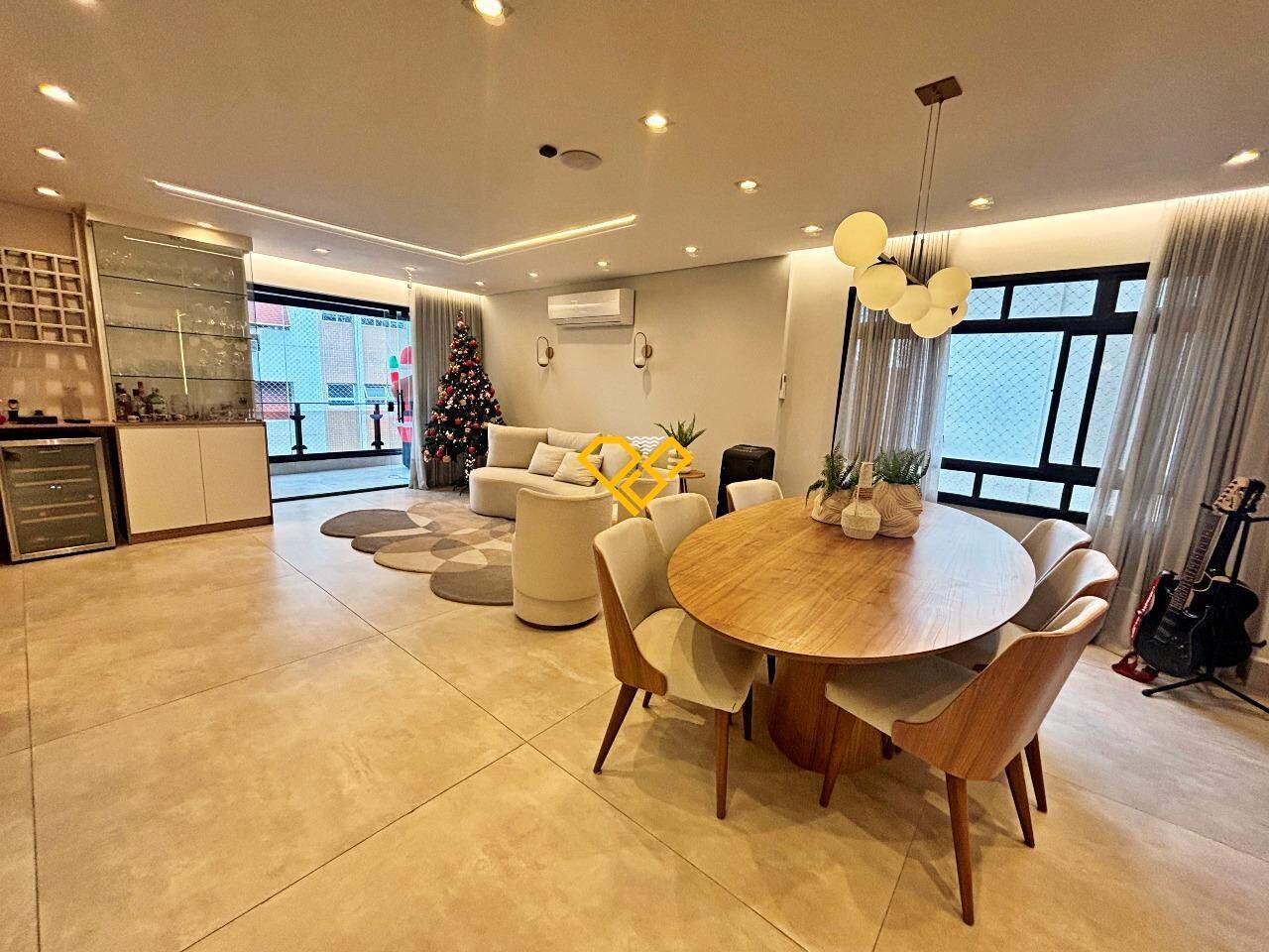 Apartamento à venda no Embaré: Sala