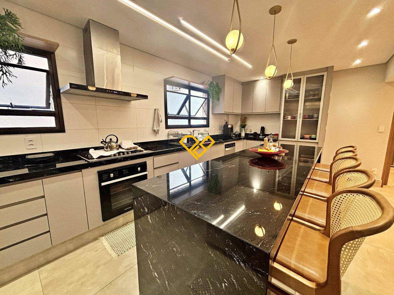 Apartamento à venda no Embaré: Cozinha