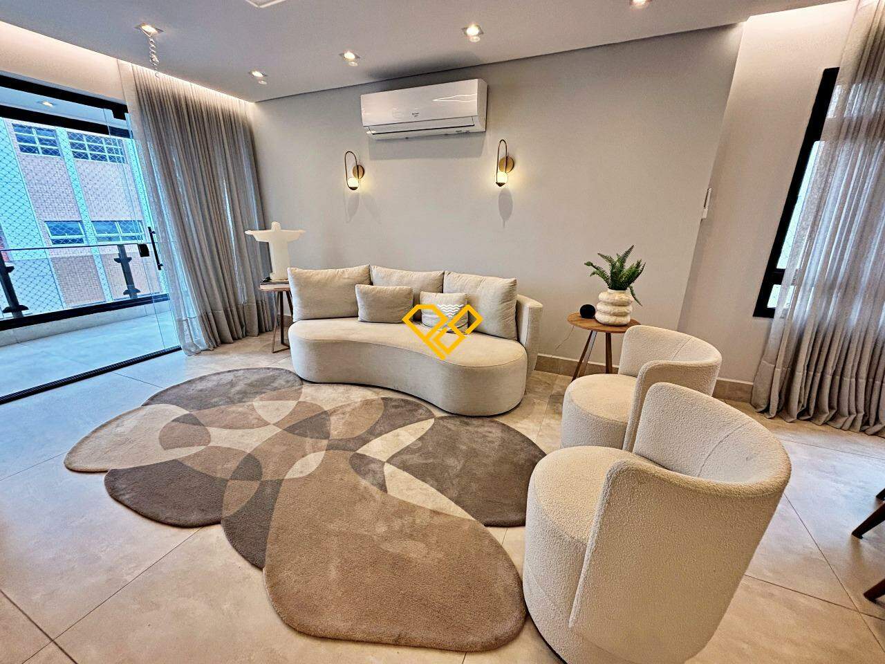 Apartamento à venda no Embaré: Sala