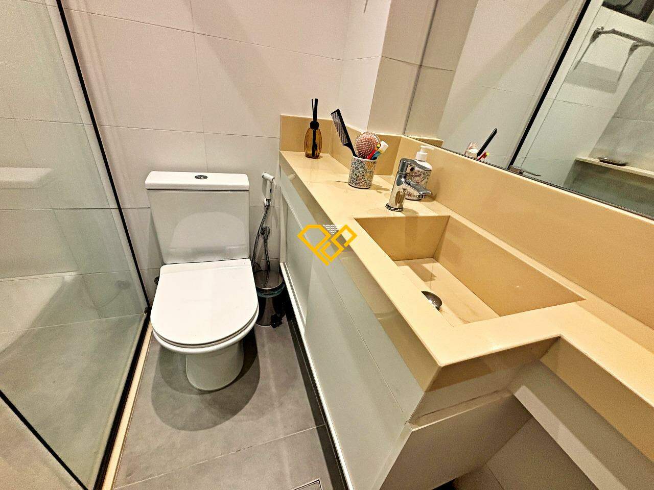 Apartamento à venda no Embaré: Wc suíte 2