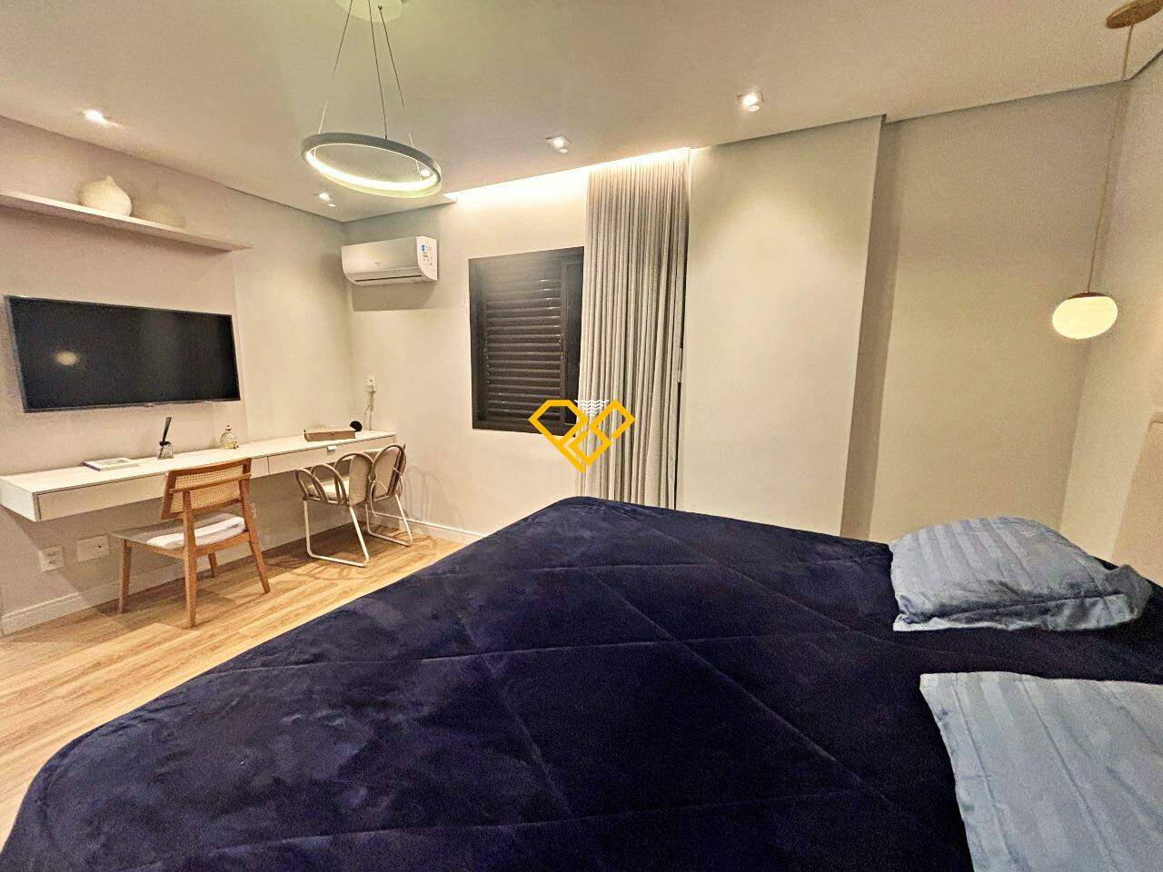 Apartamento à venda no Embaré: Dormitório 1 - suíte master